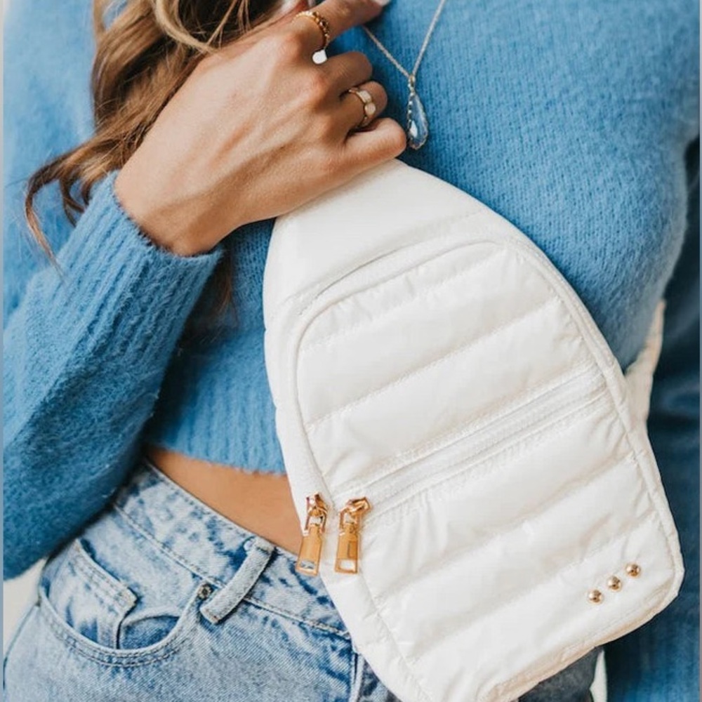 NWT Pretty Simple Sonali Puffer Sling Bag